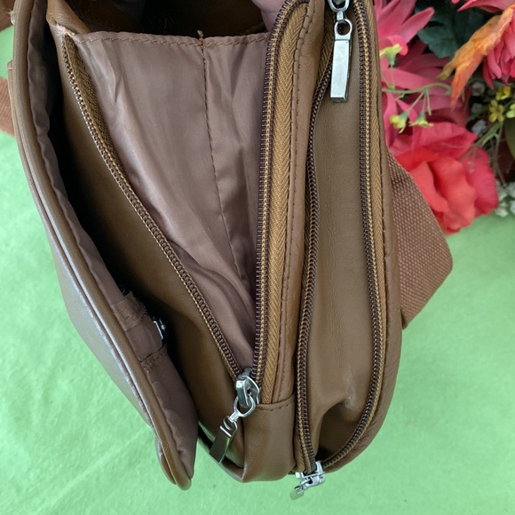 Men's Crossbody bag genuine leather. - Picture 14 of 16